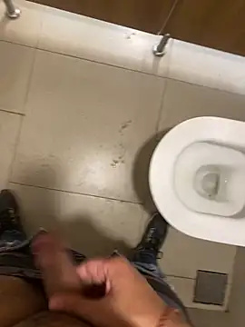 Snapshot of par_0111 chatting on February 4, 2026, 6:08 am par 0111 online show from February 4, 2026, 6:08 am