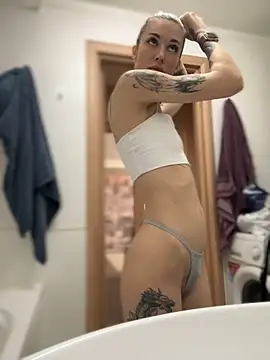 Charming Ritta online show from March 7, 2025, 5:18 am