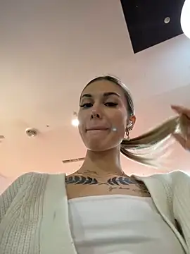 Charming Ritta online show from February 4, 2025, 5:31 am