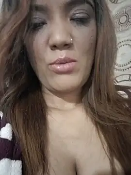 Snapshot of Indianpleasure300 chatting on October 3, 2025, 7:15 pm Indianpleasure300 online show from October 3, 2025, 7:15 pm