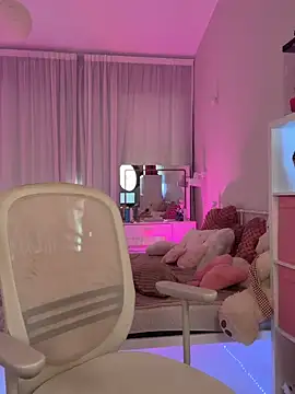 Snapshot of Meliazz chatting on April 3, 2026, 12:44 pm Meliazz online show from April 3, 2026, 12:44 pm