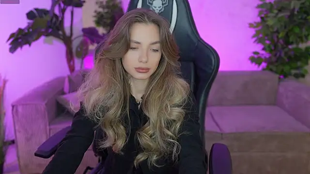 Kisasolo online show from March 16, 2025, 7:38 pm