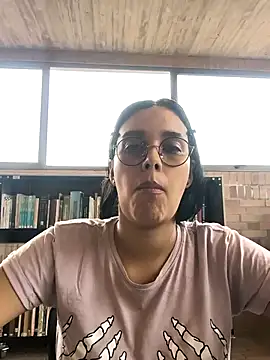 Snapshot of Annya-sweet chatting on January 19, 2026, 2:43 pm Annya-sweet online show from January 19, 2026, 2:43 pm