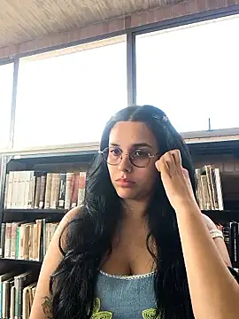 Snapshot of Annya-sweet chatting on January 14, 2026, 3:48 pm Annya-sweet online show from January 14, 2026, 3:48 pm