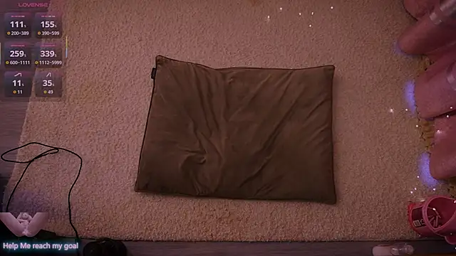 Snapshot of Redhead_Shark_new chatting on February 13, 2026, 1:22 pm Redhead Shark new online show from February 13, 2026, 1:22 pm