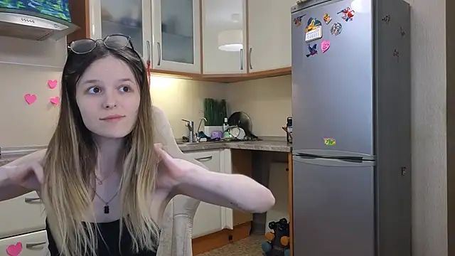 Snapshot of Nate__ chatting on February 27, 2026, 8:25 am Nate online show from February 27, 2026, 8:25 am