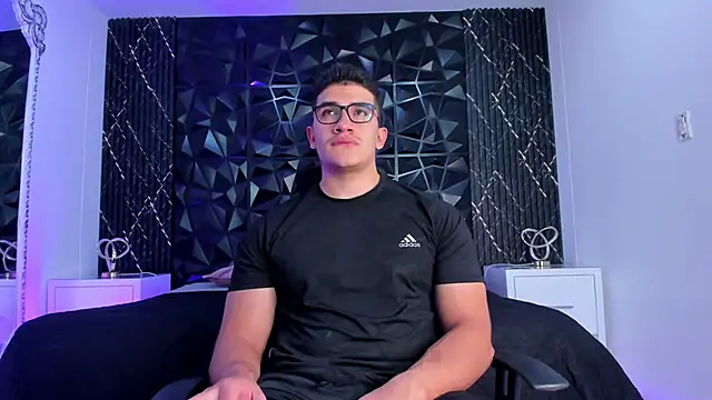 Snapshot of JeffDaltton chatting on November 11, 2025, 8:03 pm JeffDaltton online show from November 11, 2025, 8:03 pm