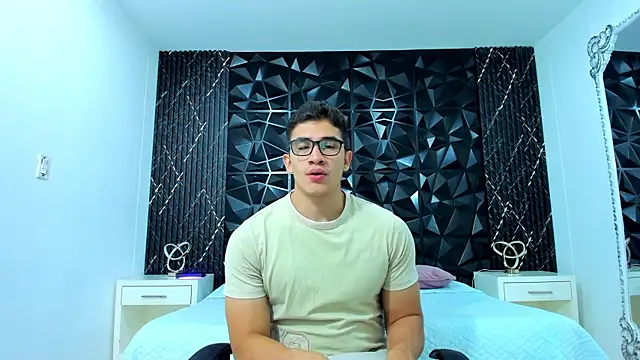 Snapshot of JeffDaltton chatting on September 23, 2025, 12:34 pm JeffDaltton online show from September 23, 2025, 12:34 pm