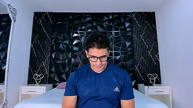 Snapshot of JeffDaltton chatting on October 3, 2025, 8:32 pm JeffDaltton online show from October 3, 2025, 8:32 pm