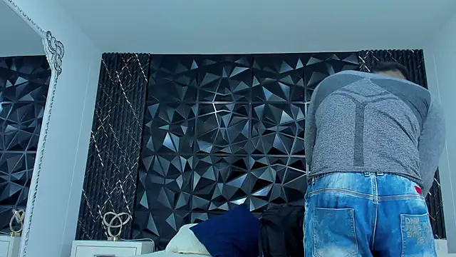 Snapshot of JeffDaltton chatting on March 20, 2025, 9:46 pm JeffDaltton online show from March 20, 2025, 9:46 pm