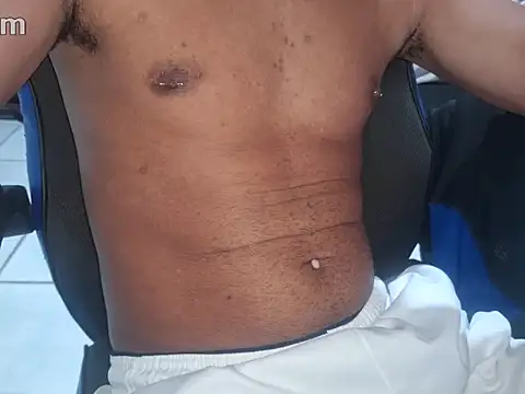 Snapshot of sankakkei chatting on December 14, 2024, 2:33 am sankakkei online show from December 14, 2024, 2:33 am