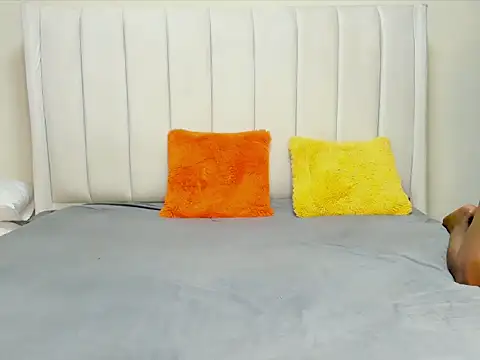  heavenlysent online show from September 21, 2025, 4:28 am