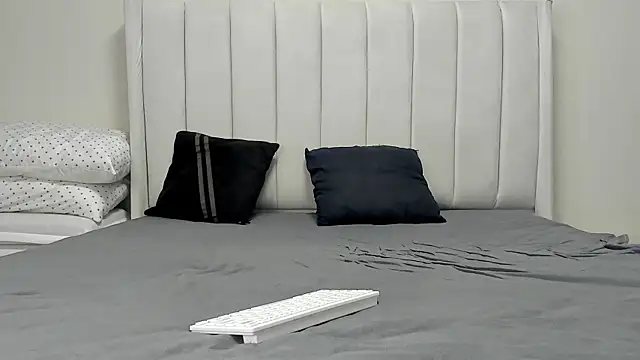 Snapshot of _heavenlysent chatting on May 11, 2026, 5:31 am heavenlysent online show from May 11, 2026, 5:31 am