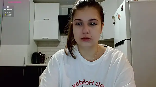 SayMeow  online show from December 17, 2025, 9:53 pm