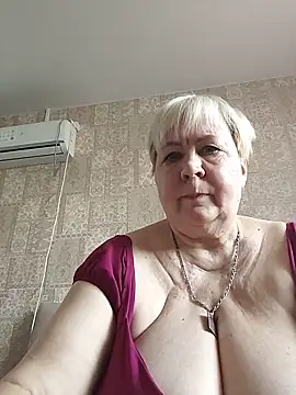 Snapshot of EffectFiona chatting on March 30, 2026, 12:39 pm EffectFiona online show from March 30, 2026, 12:39 pm