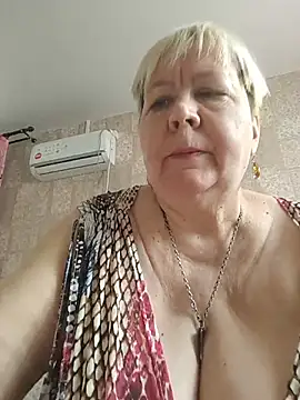 Snapshot of EffectFiona chatting on March 21, 2026, 4:14 am EffectFiona online show from March 21, 2026, 4:14 am