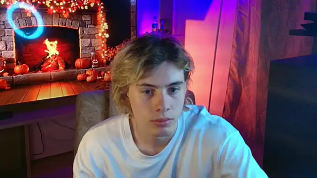 Snapshot of dimitri_tv chatting on October 29, 2025, 1:48 am dimitri tv online show from October 29, 2025, 1:48 am