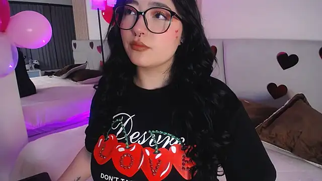 Miss Loise online show from February 13, 2026, 2:44 am