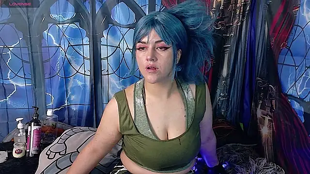 Snapshot of cristina_blu21 chatting on June 28, 2026, 2:34 pm cristina blu21 online show from June 28, 2026, 2:34 pm