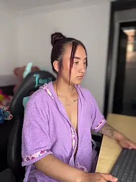  Tammyy online show from February 25, 2026, 5:35 pm