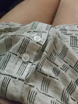 Snapshot of maxxx20202020 chatting on October 17, 2025, 8:50 am maxxx20202020 online show from October 17, 2025, 8:50 am