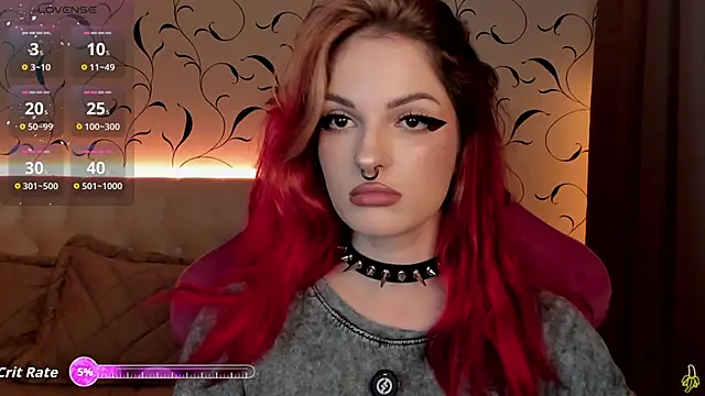 Snapshot of BratzieDarsie chatting on October 15, 2025, 11:18 am BratzieDarsie online show from October 15, 2025, 11:18 am