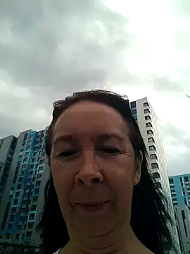 Snapshot of Celine_Faer1 chatting on May 6, 2026, 10:08 am Celine Faer1 online show from May 6, 2026, 10:08 am