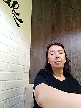 Snapshot of Celine_Faer1 chatting on May 21, 2026, 2:58 pm Celine Faer1 online show from May 21, 2026, 2:58 pm