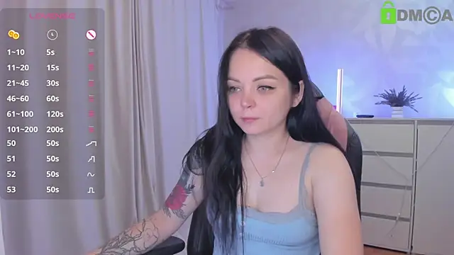 Snapshot of AnnyHoney_ chatting on July 1, 2026, 6:41 pm AnnyHoney online show from July 1, 2026, 6:41 pm