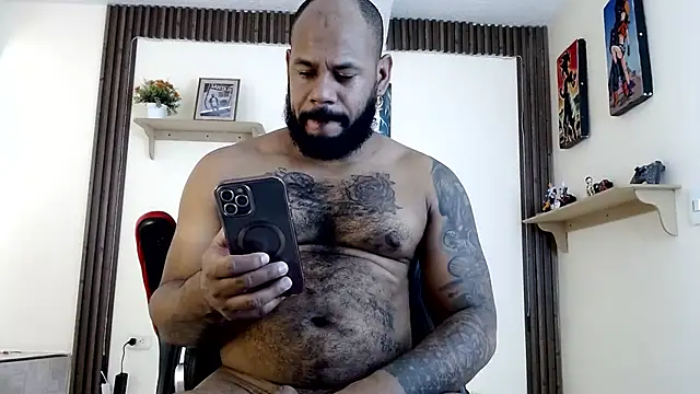 Damian64420 online show from May 27, 2026, 6:04 pm
