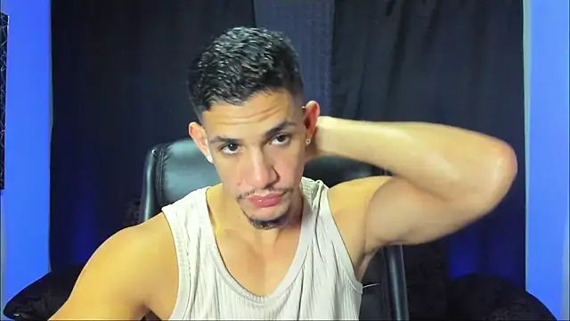 Snapshot of jhonnysnow17 chatting on November 16, 2025, 4:06 am jhonnysnow17 online show from November 16, 2025, 4:06 am