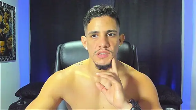 Snapshot of jhonnysnow17 chatting on November 21, 2025, 12:09 am jhonnysnow17 online show from November 21, 2025, 12:09 am