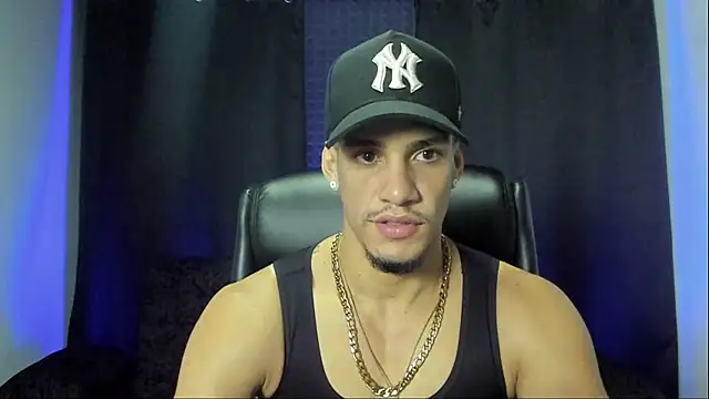 Snapshot of jhonnysnow17 chatting on October 12, 2025, 11:06 pm jhonnysnow17 online show from October 12, 2025, 11:06 pm