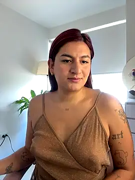 Snapshot of ari_artis chatting on September 21, 2025, 4:34 pm ari artis online show from September 21, 2025, 4:34 pm