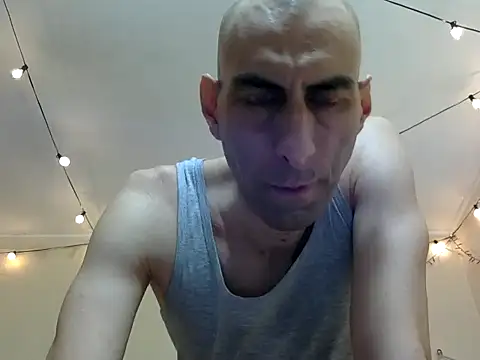 HandsomeAlfie online show from October 5, 2025, 2:35 am