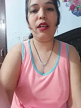 Snapshot of Poojabhabi101 chatting on May 31, 2026, 6:41 am Poojabhabi101 online show from May 31, 2026, 6:41 am