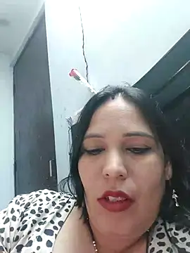 Poojabhabi101 online show from March 21, 2025, 6:16 am