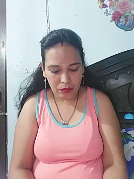 Snapshot of Poojabhabi101 chatting on May 17, 2026, 5:51 am Poojabhabi101 online show from May 17, 2026, 5:51 am