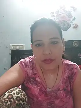 Snapshot of Poojabhabi101 chatting on May 23, 2026, 5:28 am Poojabhabi101 online show from May 23, 2026, 5:28 am