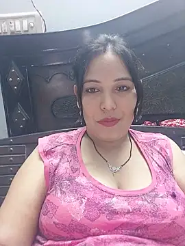 Snapshot of Poojabhabi101 chatting on May 9, 2026, 6:39 am Poojabhabi101 online show from May 9, 2026, 6:39 am