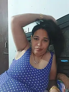 Snapshot of Poojabhabi101 chatting on May 21, 2026, 6:05 pm Poojabhabi101 online show from May 21, 2026, 6:05 pm