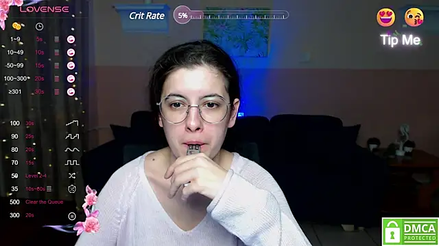 Snapshot of Aminabeatris chatting on March 20, 2025, 12:43 pm Aminabeatris online show from March 20, 2025, 12:43 pm