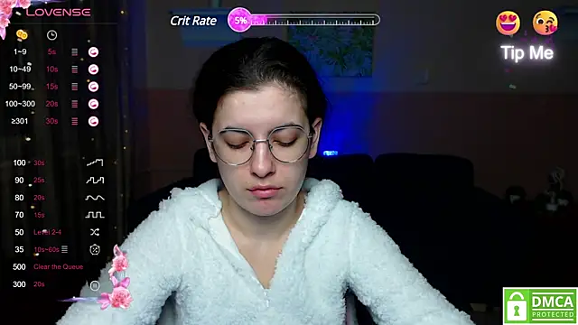 Snapshot of Aminabeatris chatting on March 18, 2025, 6:28 am Aminabeatris online show from March 18, 2025, 6:28 am