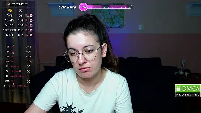 Snapshot of Aminabeatris chatting on September 12, 2025, 11:32 am Aminabeatris online show from September 12, 2025, 11:32 am