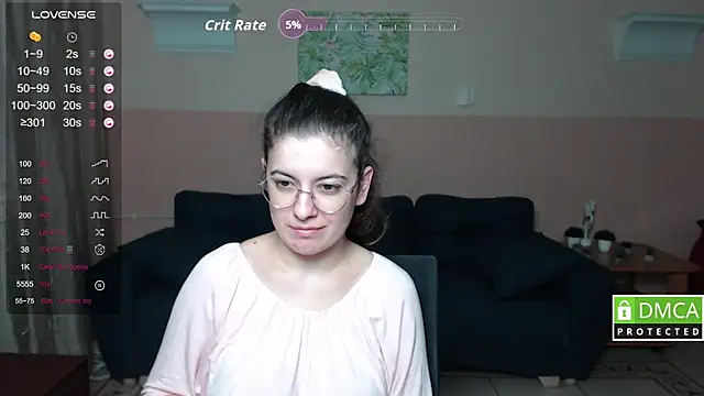 Snapshot of Aminabeatris chatting on October 4, 2025, 5:31 am Aminabeatris online show from October 4, 2025, 5:31 am