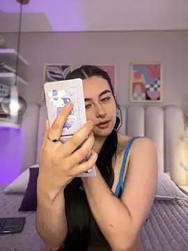 Snapshot of cute__cherry_ chatting on November 5, 2025, 8:34 pm cute cherry online show from November 5, 2025, 8:34 pm