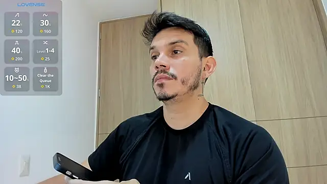 Snapshot of alejandro_stark chatting on November 22, 2025, 4:17 pm alejandro stark online show from November 22, 2025, 4:17 pm