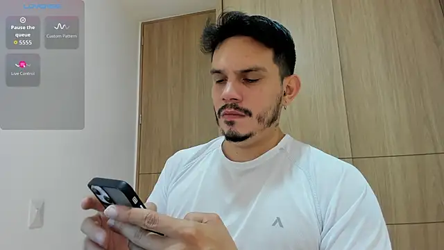 Snapshot of alejandro_stark chatting on November 16, 2025, 10:53 am alejandro stark online show from November 16, 2025, 10:53 am