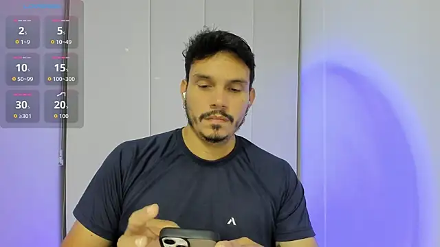 Snapshot of alejandro_stark chatting on September 26, 2025, 3:35 am alejandro stark online show from September 26, 2025, 3:35 am