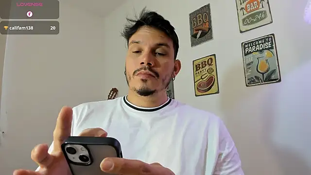 Snapshot of alejandro_stark chatting on January 14, 2026, 12:53 pm alejandro stark online show from January 14, 2026, 12:53 pm